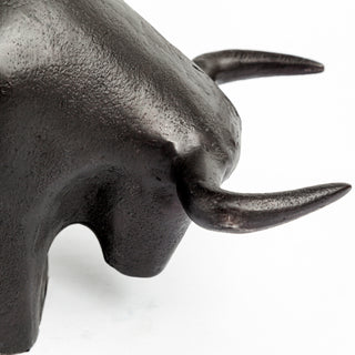 Mercana Black Cast Aluminum Bulls