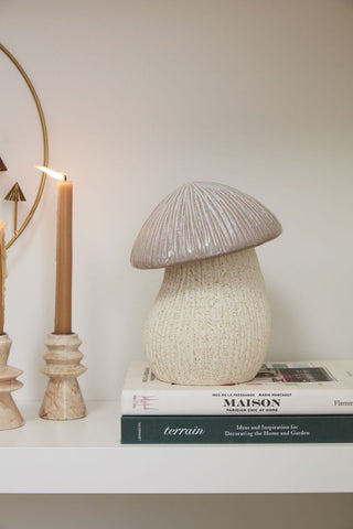 Capped Mushroom