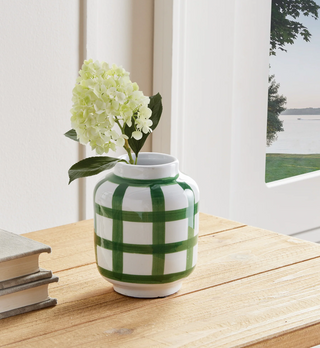 Elva Vase